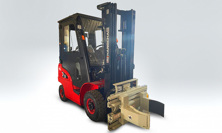 Дизельный погрузчик Hangcha CPCD15-XRW10 с поворотным бочкозахватом LDSJ TJ19R-A2